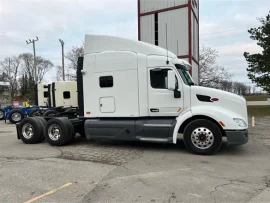 2016 PETERBILT, 579 - Image #5