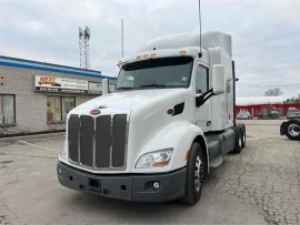 2016 PETERBILT, 579 - Image #3