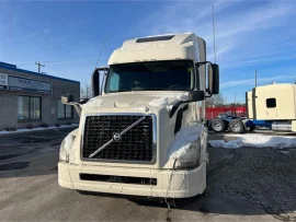 2016 VOLVO, VNL64T670 - Image #3