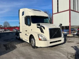 2016 VOLVO, VNL64T670 - Image #5