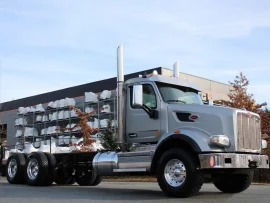 2019 PETERBILT, 567 TANDEM DAY CAB - Image #5