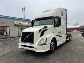 2015 VOLVO, VNL64T670 - Image #2