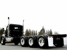 2018 KENWORTH, T880 TRI DRIVE DAYCAB - Image #3