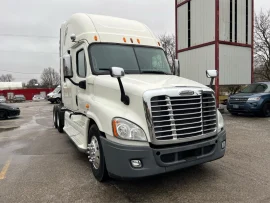 2011 FREIGHTLINER, CASCADIA 125 - Image #5