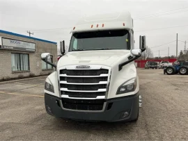 2019 FREIGHTLINER, CASCADIA 126 - Image #4