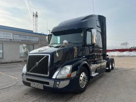 2016 VOLVO, VNL64T670 - Image #2