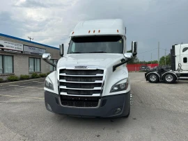 2018 FREIGHTLINER, CASCADIA 126 - Image #3