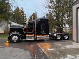 2004 KENWORTH, W900L - Image #3