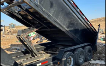 2018 Maxx D, 3 ROLL BINS 