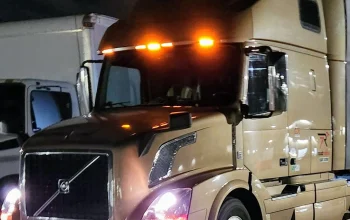 2014 VOLVO, VNL