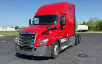 2020 FREIGHTLINER, Cascadia 126