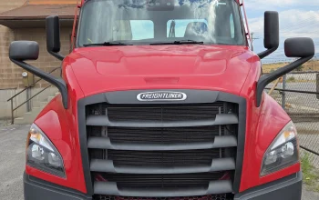 2021 FREIGHTLINER, CASCADIA 116 DAY CAB