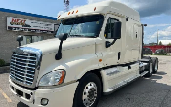 2012 FREIGHTLINER, CASCADIA 125