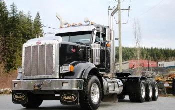 2022 PETERBILT, 367H Extended Day Cab Tri Drive - X15 565 HP 18 Spd 2050 Torque 20K Front Axle Double Frame Full Lockers Warranty till 2026