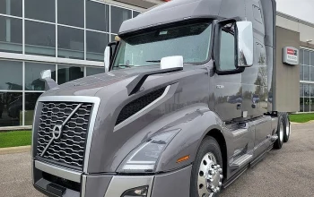 2025 VOLVO, VNL