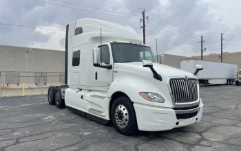 2021 INTERNATIONAL, LT625