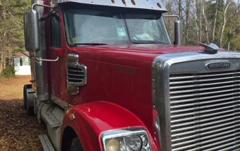 2018 FREIGHTLINER, CORONADO 122 SD