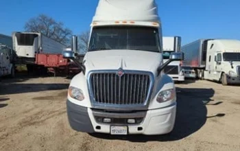 2022 INTERNATIONAL, LT625