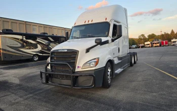 2021 FREIGHTLINER, CASCADIA 126