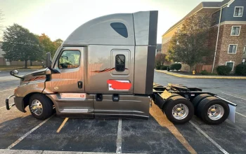 2021 FREIGHTLINER, CASCADIA