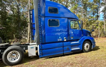 2017 VOLVO, Vnl
VIN: ***77108; Stock Id: 0001