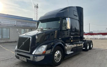 2016 VOLVO, VNL64T670