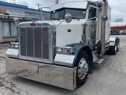 2007 PETERBILT 379 Sleeper Truck, in Cheektowaga, NY | #880S775U7K 2007 PETERBILT 379 Sleeper Truck, in Cheektowaga, NY | #880S775U7K