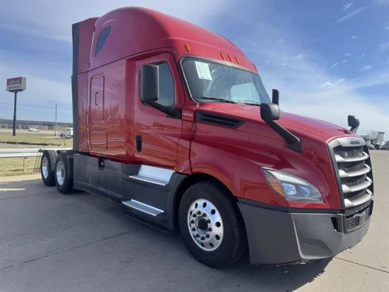 2020 FREIGHTLINER, CASCADIA 126 - Image #1