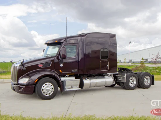 2022 PETERBILT, 579 - Image #1