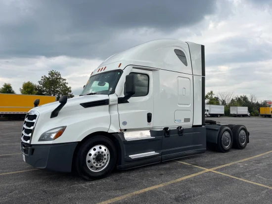 2022 FREIGHTLINER, CASCADIA 126 - Image #1