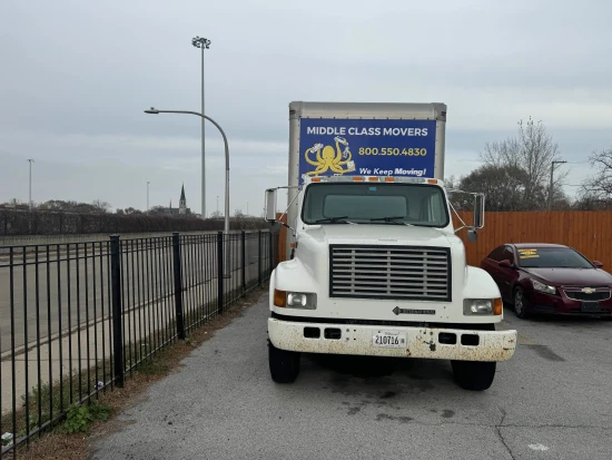 2001 INTERNATIONAL, 4700 - Image #1