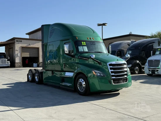 2022 FREIGHTLINER, CASCADIA 126 - Image #1
