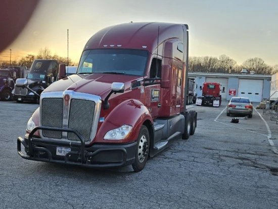 2019 KENWORTH, T680 - Image #1