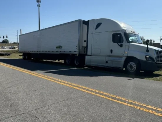 2018 FREIGHTLINER, CASCADIA - Image #1