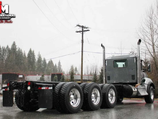 2019 KENWORTH, T880 Tri Drive Day Cab - X15 565HP 2050 Torque 20K Front Axle Double Frame Full lockers - Image #1