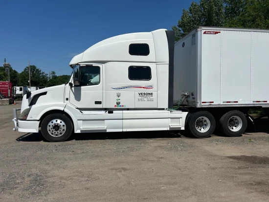 2011 VOLVO, VNL 780 - Image #1