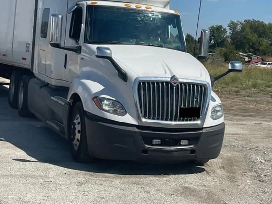 2019 INTERNATIONAL, LT625 - Image #1