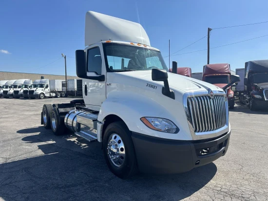 2020 INTERNATIONAL, LT625 - Image #1