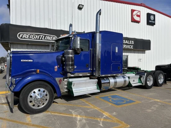 2024 KENWORTH, W900 - Image #1