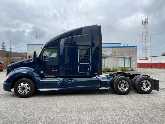 2016 KENWORTH, T680 - Image #1