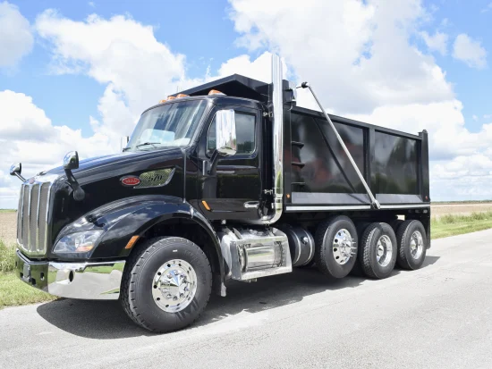 2022 PETERBILT, 579 - Image #1