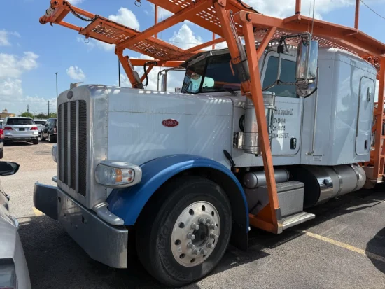 2017 PETERBILT, 389 - Image #1