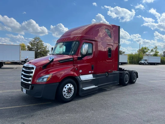2020 FREIGHTLINER, CASCADIA 126 - Image #1