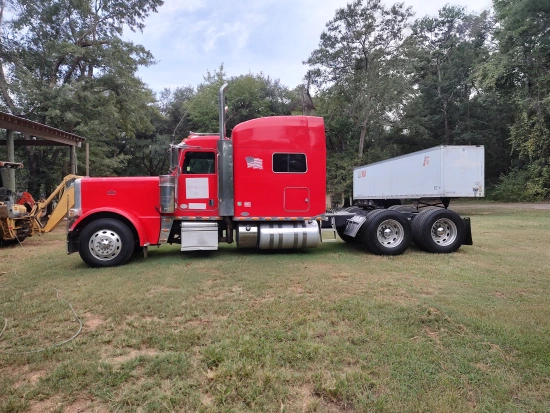 2011 PETERBILT, 389 - Image #1