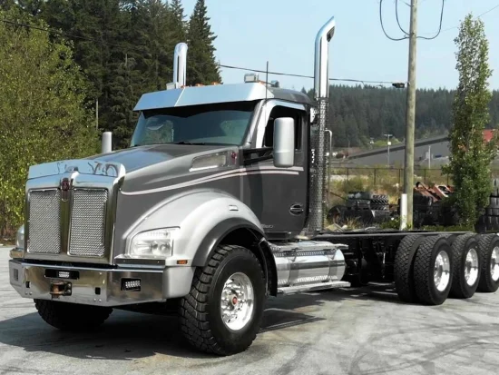 2018 KENWORTH, T880 TRI DRIVE DAYCAB - Image #1