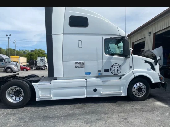 2018 VOLVO, VNL - Image #1