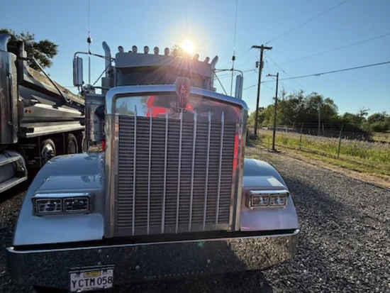 2002 KENWORTH, W900 - Image #1