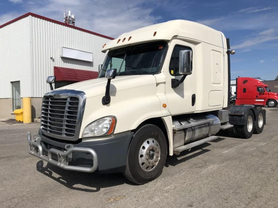 2016 FREIGHTLINER, CASCADIA 125 - Image #1