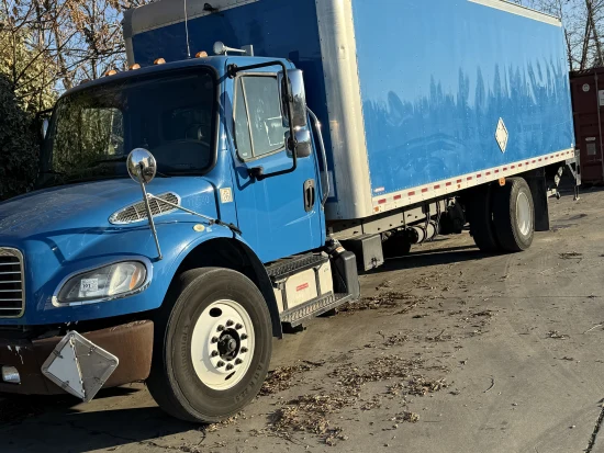 2018 FREIGHTLINER, M2 106 MEDIUM DUTY - Image #1