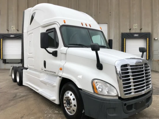 2015 FREIGHTLINER, Cascadia 125 - Image #1